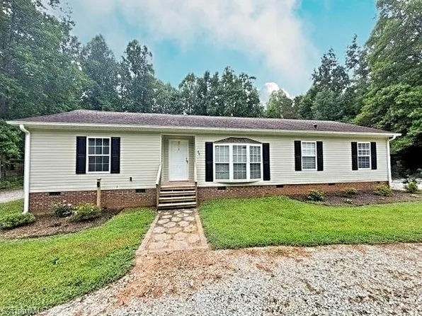 88 Dixon Ln, Roxboro, NC 27574