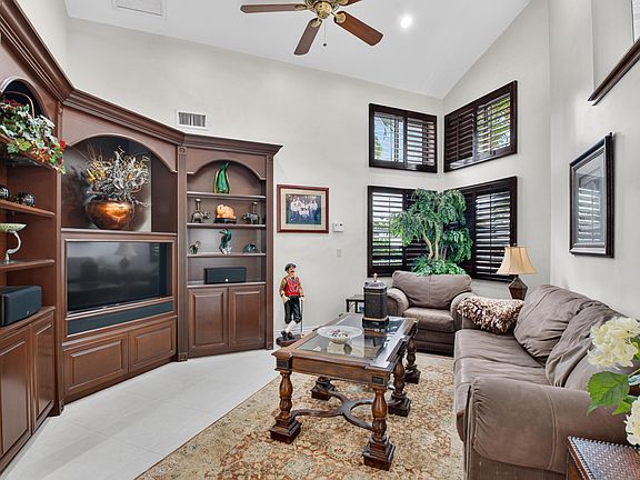 2nd image of 6761 Woodbridge Drive