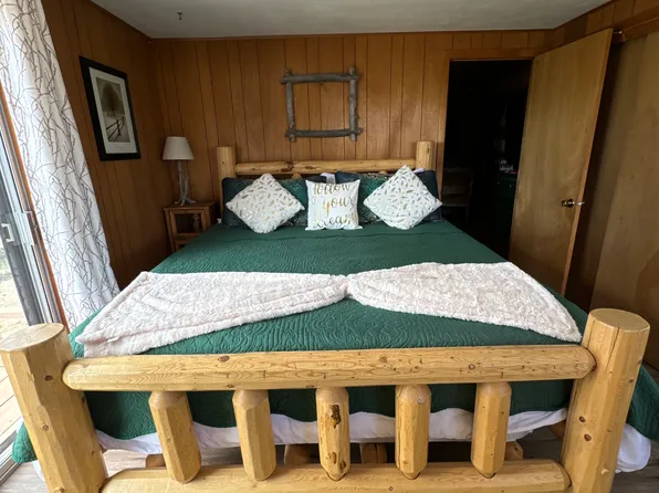 (undisclosed Address), Florissant, CO 80816