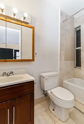 Rented by REAL New York | media 7