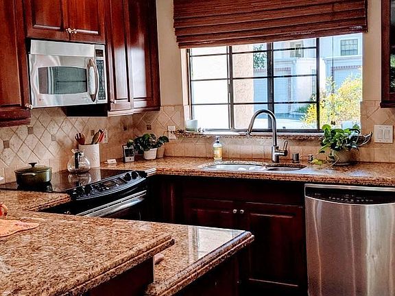 Granite counters, tile flooring