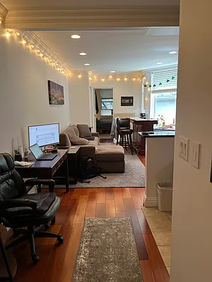 Rented by CNYC Apartments | media 10