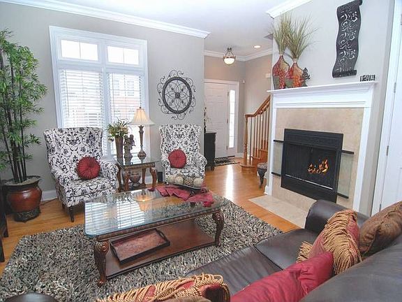 3rd image of 1910 Alta Vista Ct
