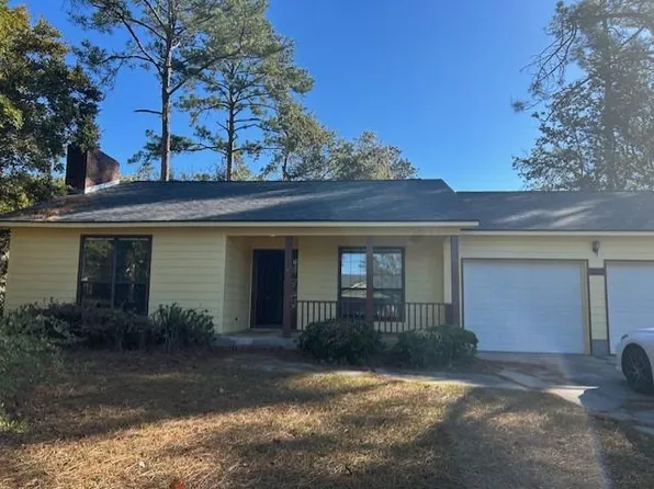 2857 Willow Wood Cir, Valdosta, GA 31602