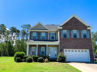 106 Maple Farms Ln, Havelock, NC 28532