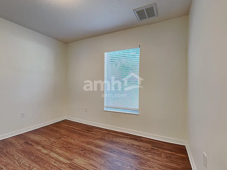 30734 Midtown Ct — Photo 14
