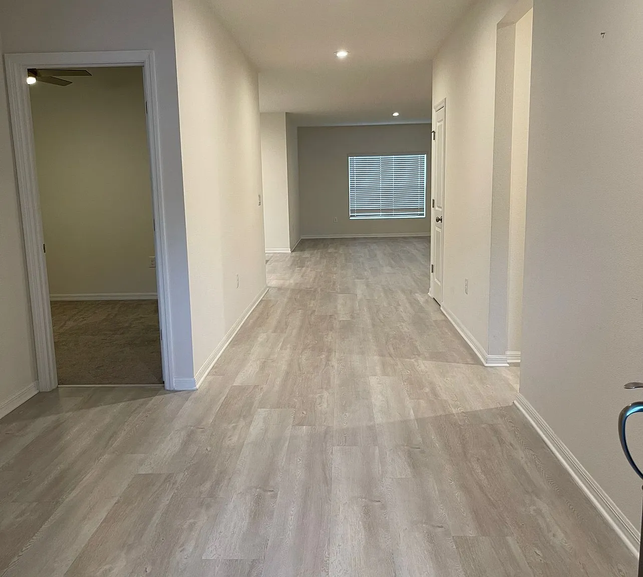 113 Hamlet Loop — Photo 2