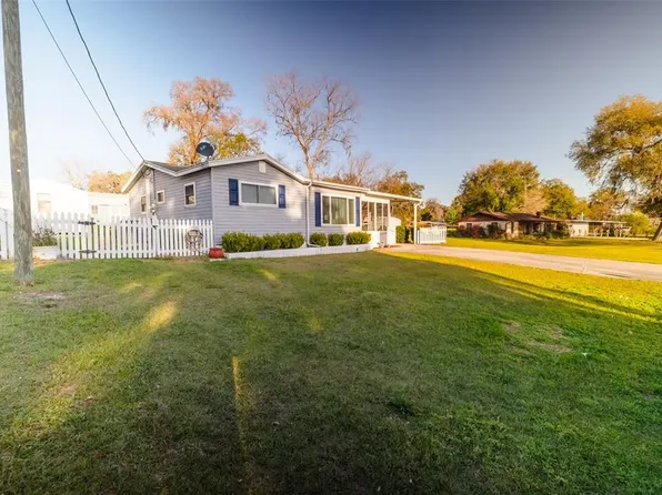 15181 NE 248th Avenue Rd, Fort Mc Coy, FL 32134