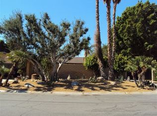 2455 E Rogers Rd, Palm Springs, CA 92262
