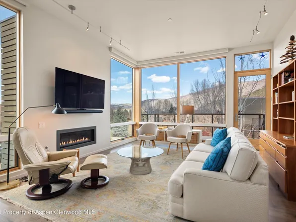 200 Evans Rd APT 202, El Jebel, CO 81621