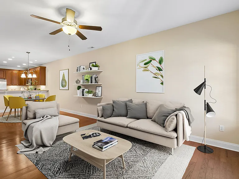 6905 Colemans Crossing Ave — Photo 3