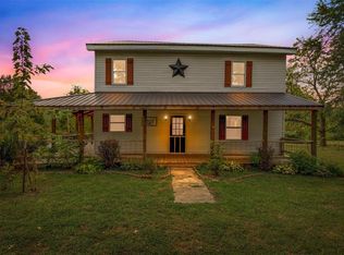 1301 Cedar St, Bismarck, MO 63624