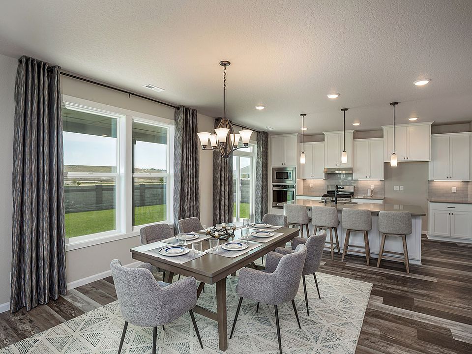 SELF TOUR Model Home Plan, The Heights at Red Mountain Ranch, West