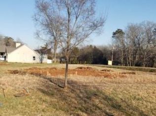 1204 Beaumont Ave, Sevierville, TN 37876