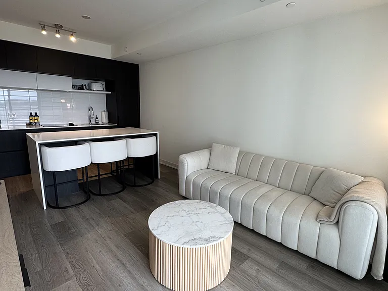 6 David Eyer Rd #601 — Photo 11
