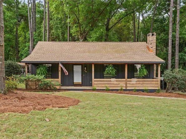 410 Frederick Ave, Fairhope, AL 36532