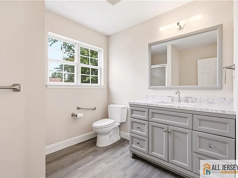 55 Parsler Pl — Photo 14