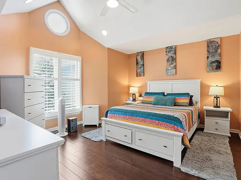 700 Bishops Park Dr #306 — Photo 23