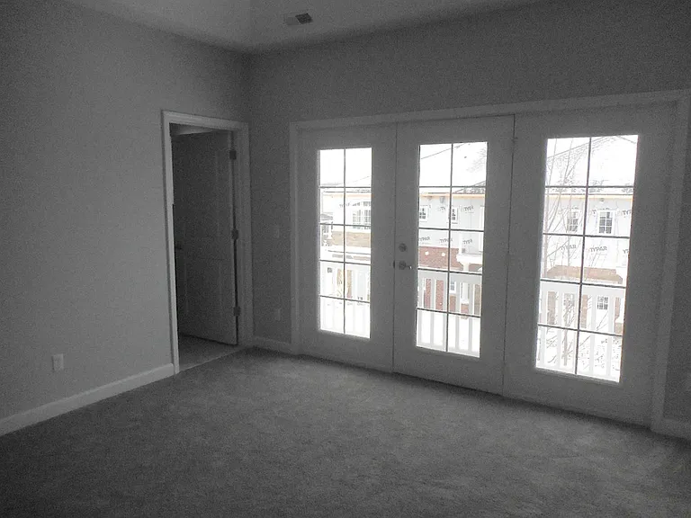 5657 Arbor Chase Dr — Photo 12