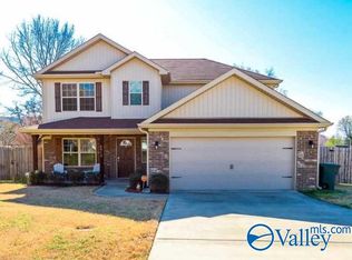 2515 Weatherstone Rd, Huntsville, AL 35803