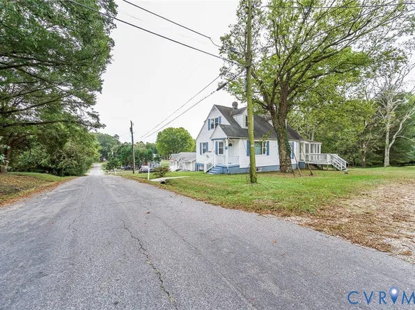 15500 Richmond St, Chester, VA 23836