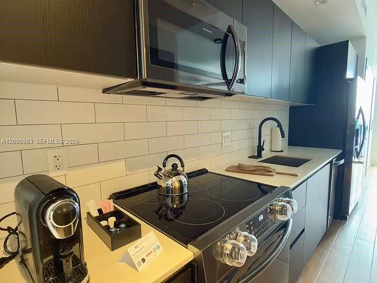 398 NE 5th St #4313 — Photo 13