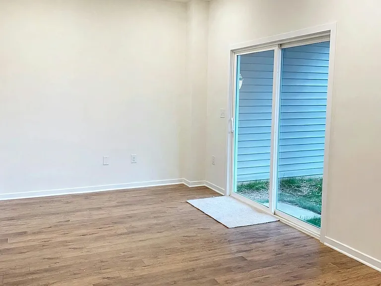 1827 Boulder Dr — Photo 32