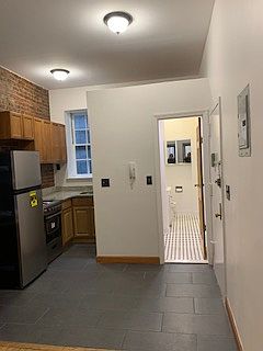 1st image of 311 E 91st St APT 1