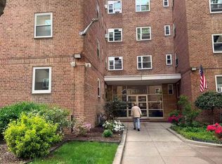 4455 Kissena Boulevard #5E, Flushing, NY 11355