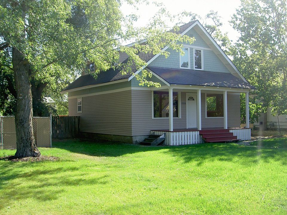 Restored Craftsman on a quiet, tree lined dead-end street.