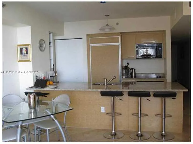 Building Photo - 1830 S Ocean Dr #1505