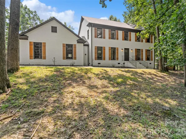 690 Knighton Hill Rd, Rock Hill, SC 29732