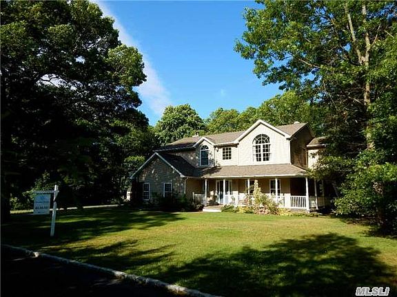 3rd image of 346 Barton Ave