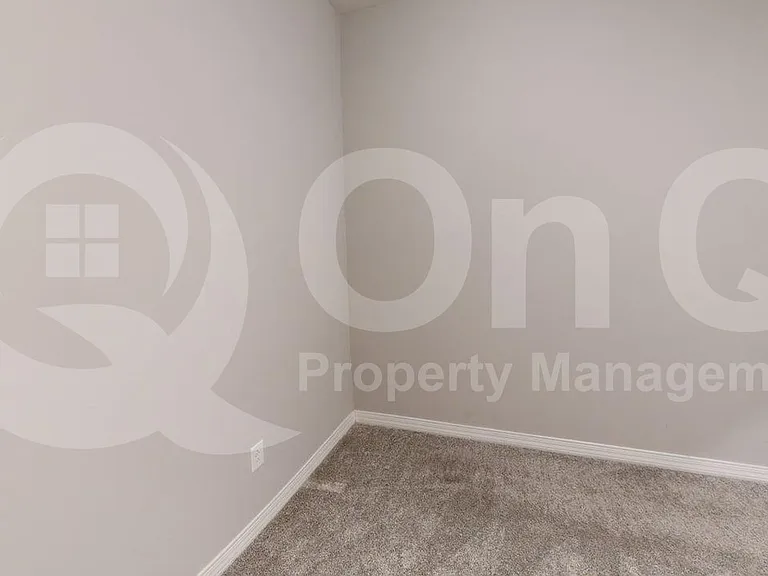 11818 N Silverscape Dr — Photo 11