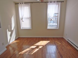 1915 Federal St #1, Philadelphia, PA 19146