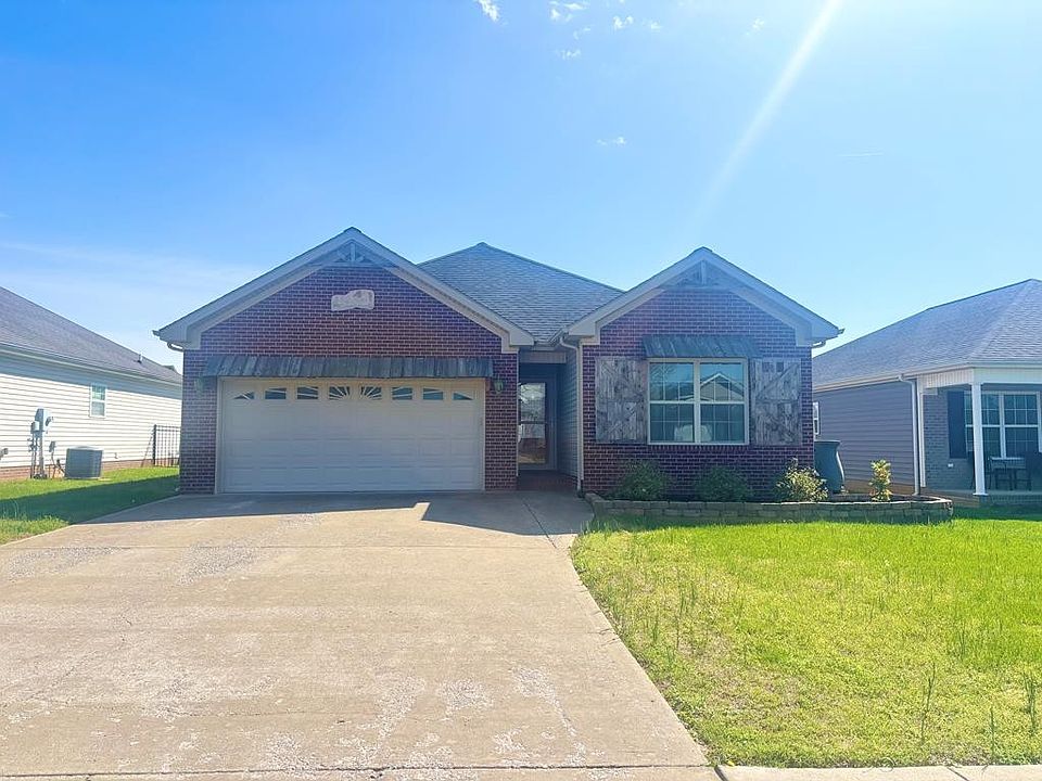 1st image of 107 Saddlebrook Ct