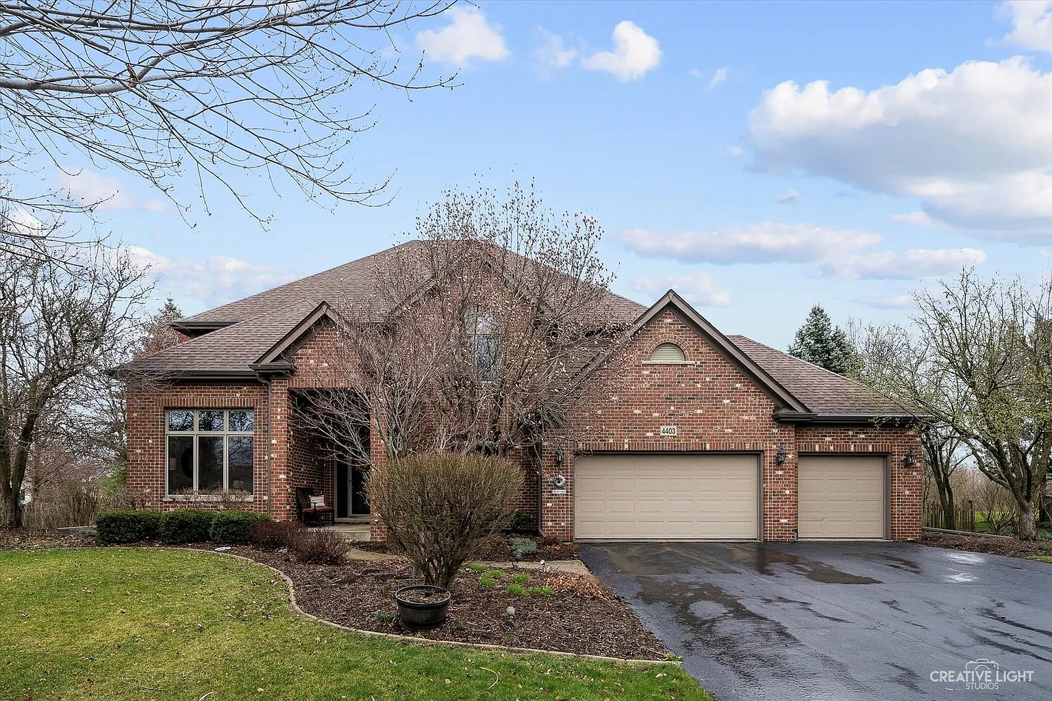 4403 Esquire Cir photo 1