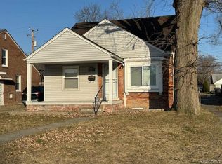 19766 Huntington Rd, Detroit, MI 48219