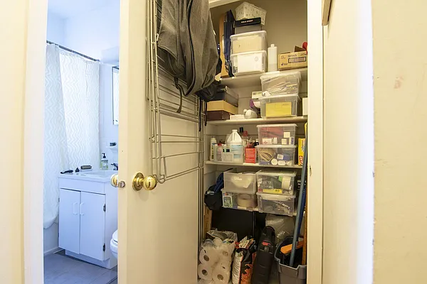 Rented by Scott Williams Realty LLC | media 31