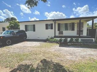 440 NW 135th St #B, Miami, FL 33168