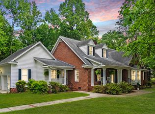 121 Mayfield Pl, Youngsville, NC 27596