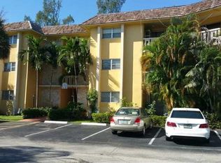 7430 Miami Lakes Dr, Miami Lakes, FL 33014