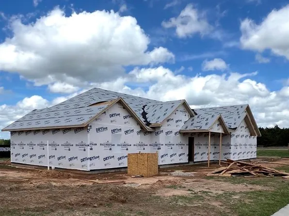 4600 Red Bird Rd, Shawnee, OK 74804