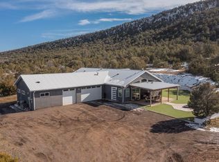 101 Pine Ridge Rd, Sandia Park, NM 87047