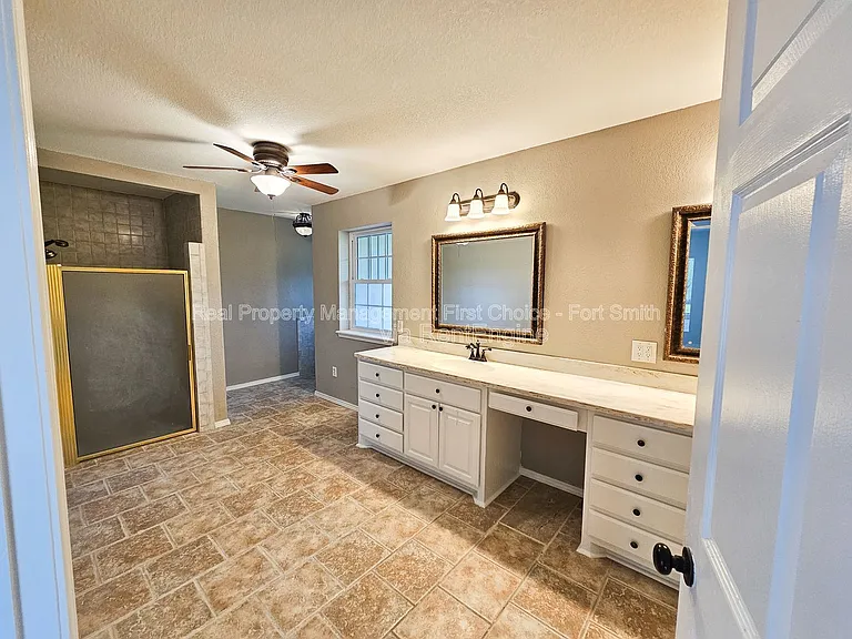 1300 Armistead Rd — Photo 21