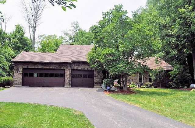 1st image of 6745 Oak Bark Dr
