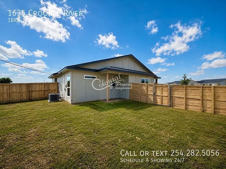 1635 Crooked River Ct — Photo 8
