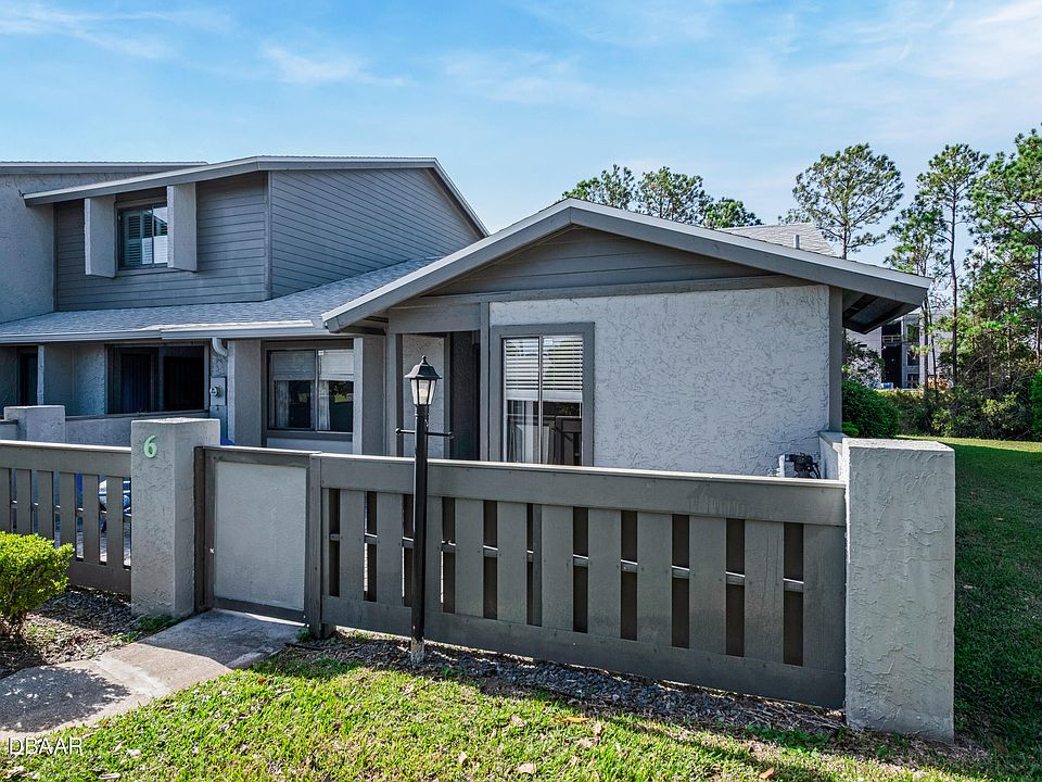 1st image of 120 Limewood Pl Unit 6