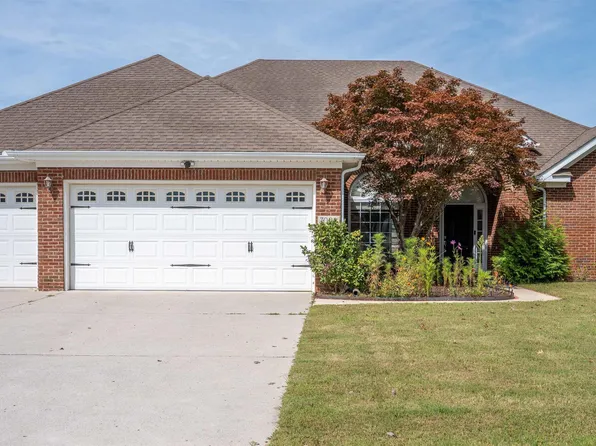 7008 Freedom Park Cir SE, Owens Cross Roads, AL 35763