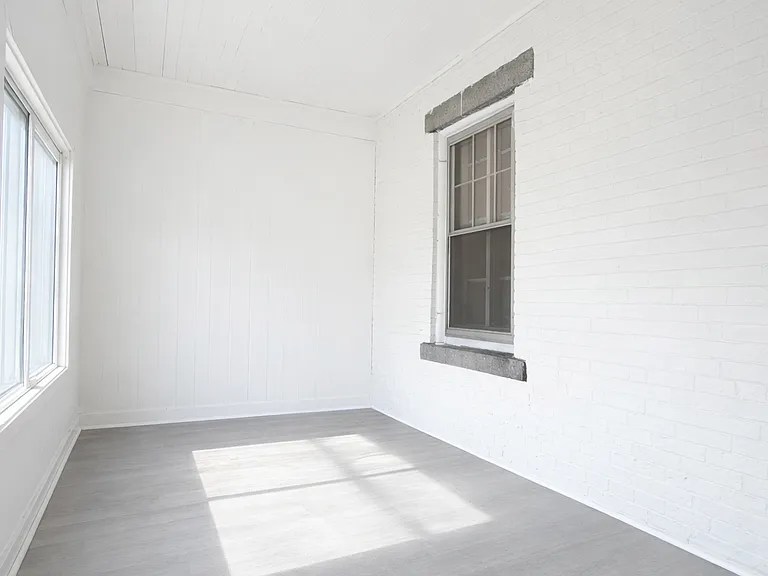 18 Union St #3 — Photo 5